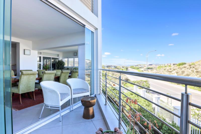 3 Bedroom Property for Sale in Big Bay Western Cape